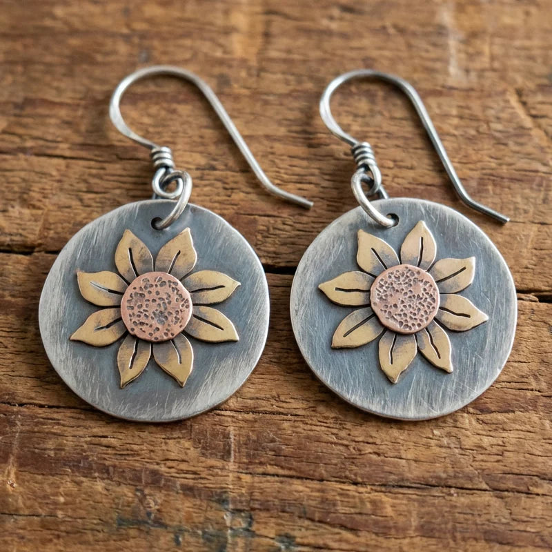 Pendientes vintage redondos con girasoles