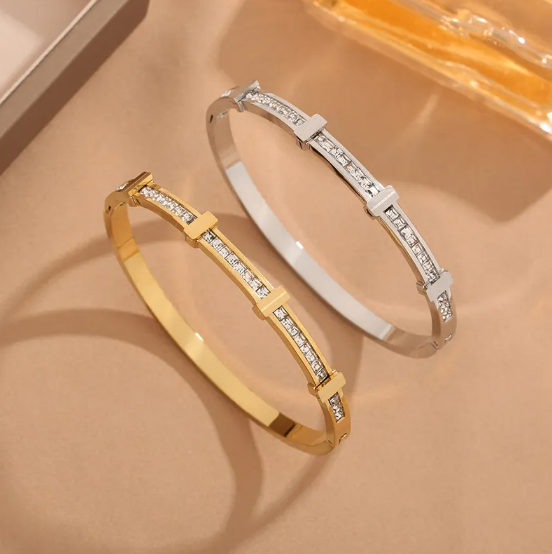 Pulsera Abierta Geométrica Simple con Dos Capas de Circonio