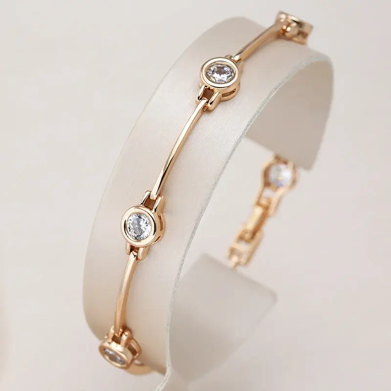Pulsera Elegante con Zirconitas en Oro